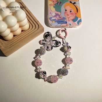 Akrýlný príves na telefón s motívom motýľa – ručne vyrobené korálky, dekoratívny doplnok k telefónu, balené jednotlivo