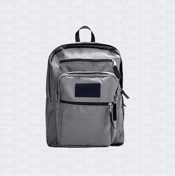 Unisex nylonový batoh s objemom 36-55 L, rozšíriteľný, priehradka na 16-palcový notebook