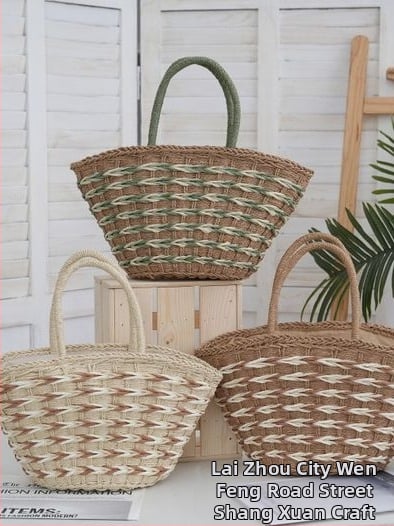 Slamená tote taška, pletený dizajn, zipsové zapínanie, vnútorné vrecká pre telefón a ID, horizontálny štvorcový tvar, mestský štýl