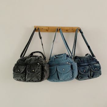 Džínsová crossbody kabelka pre ženy, malý štvorcový štýl (Materiál: Denim; Podšívka: Nylon; Otvorenie: zips; Popruh: jednopruhý; Vnútorné vrecká: telefón, dokumenty, kapsa na zips)