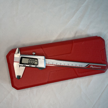 Elektroniska digitālā kalipera, nerūsējošais tērauds, izšķirtspēja 0,01 mm, precizitāte 0,01 mm, pielāgota apstrāde, tīrā svars 0,35