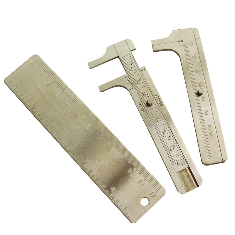 Caliper digital cu construcție din alamă și cupru, corp din oțel inoxidabil, afișaj digital