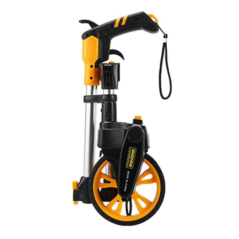 Ručni mehanički daljinomjer s kočnim mehanizmom, domet do 9999 m, točnost 99%, masa 1650 g