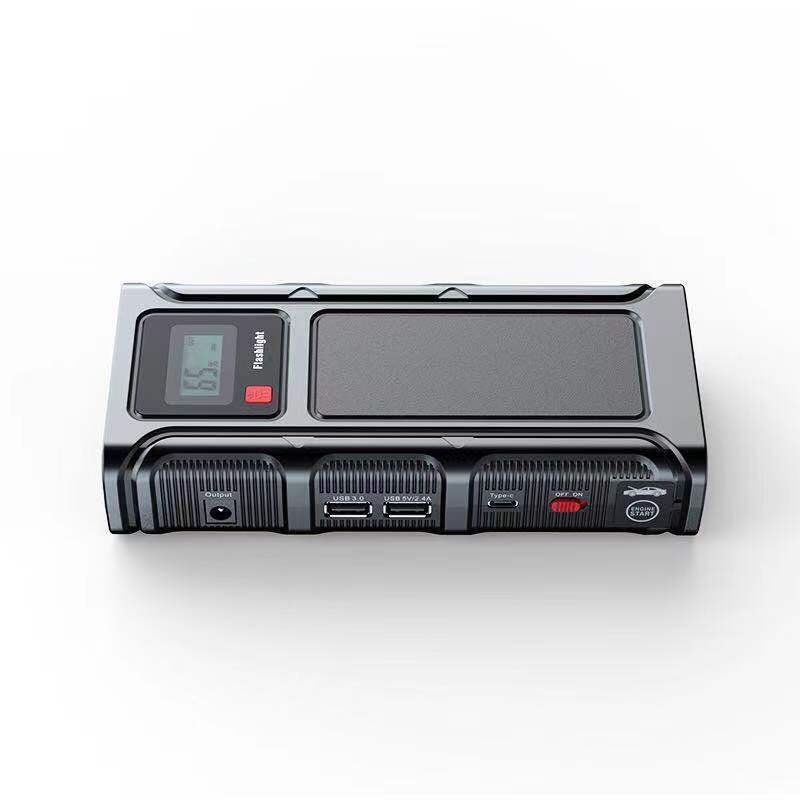 12V autózáró akkumulátor kijelzővel, vészindító (jump starter), légpumpa és USB power bank — bemenet 220V, kimenet USB 5V, CE tanúsítvány