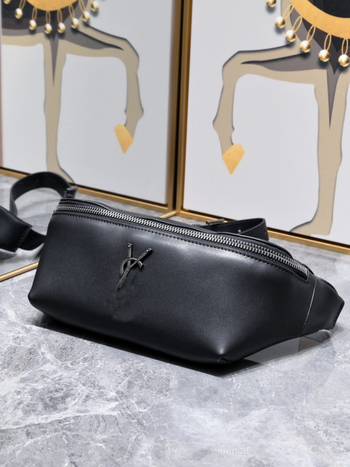 Чанта за колан с голямо лого; естествена кожа от първи слой; Пролет 2024; за свободно пътуване