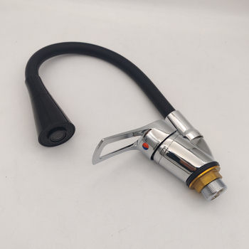 Kuhinjski miješalnik za sudoper s keramičkim diskom ventila, model SFM6112, aluminijsko tijelo, nominalni tlak 0,7 MPa, temperaturni raspon 0–70°C