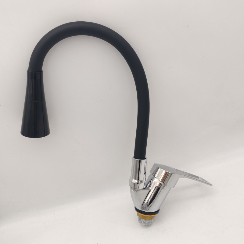 Kuhinjski miješalnik za sudoper s keramičkim diskom ventila, model SFM6112, aluminijsko tijelo, nominalni tlak 0,7 MPa, temperaturni raspon 0–70°C