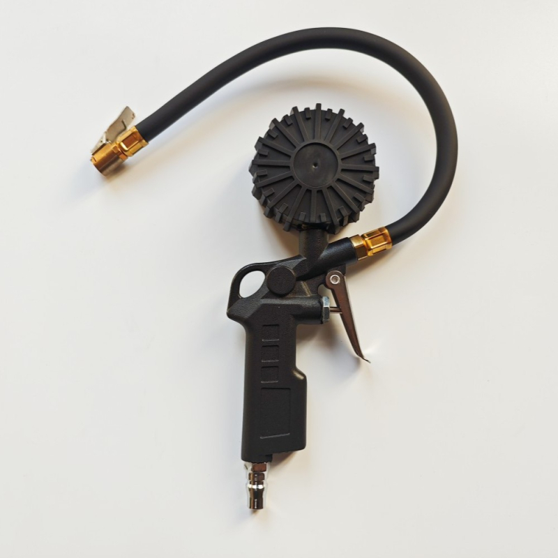 Deli DL8530 Mjerač tlaka u gumama s inflacijskim pištoljem – mjerenje tlaka u automobilskim gumama