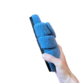 Пантофи с една презрамка — римски стил; горна част: лен; вътрешен материал: изкуствен косъм; подметка: гума.