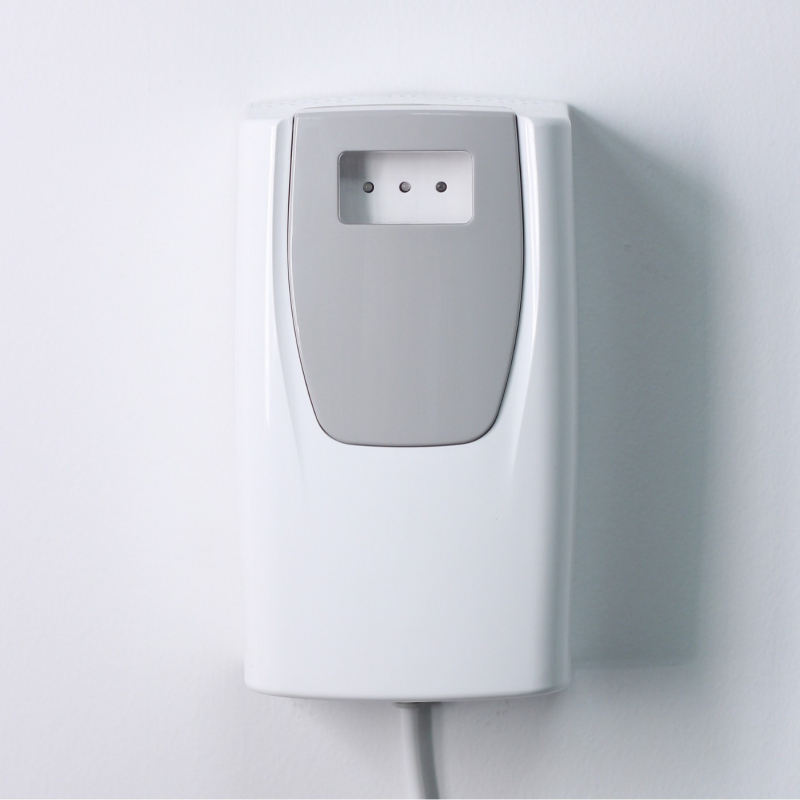 Dezinfekcijski uređaj za WC i urin – PP materijal, težina 600 g, polirani završetak, senzorno upravljanje, moderan minimalistički stil