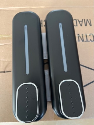 Zidni dozator tekućina za sapun, šampon i gel za tuširanje – ručno pritiskanje (push), ABS, perforirana instalacija, modern minimalistički stil