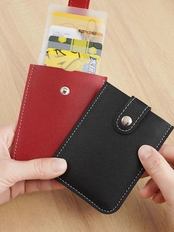 Izvlačni držač kartica s više kartica, velika kapaciteta za ID i bankovne kartice, antimagnetni, ultratanki PU držač kartica