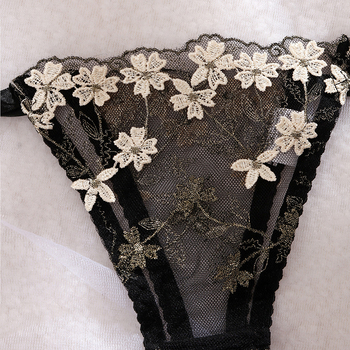 Set donjeg rublja s prozirnom čipkom, push-up trostruke naramenice, poliester