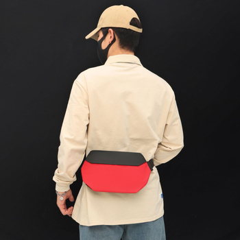 Muška torbica za prsa – gradska jednostavnost, vodootporan PU materijal, prozračna unutarnja podstava od poliestera, za muškarce