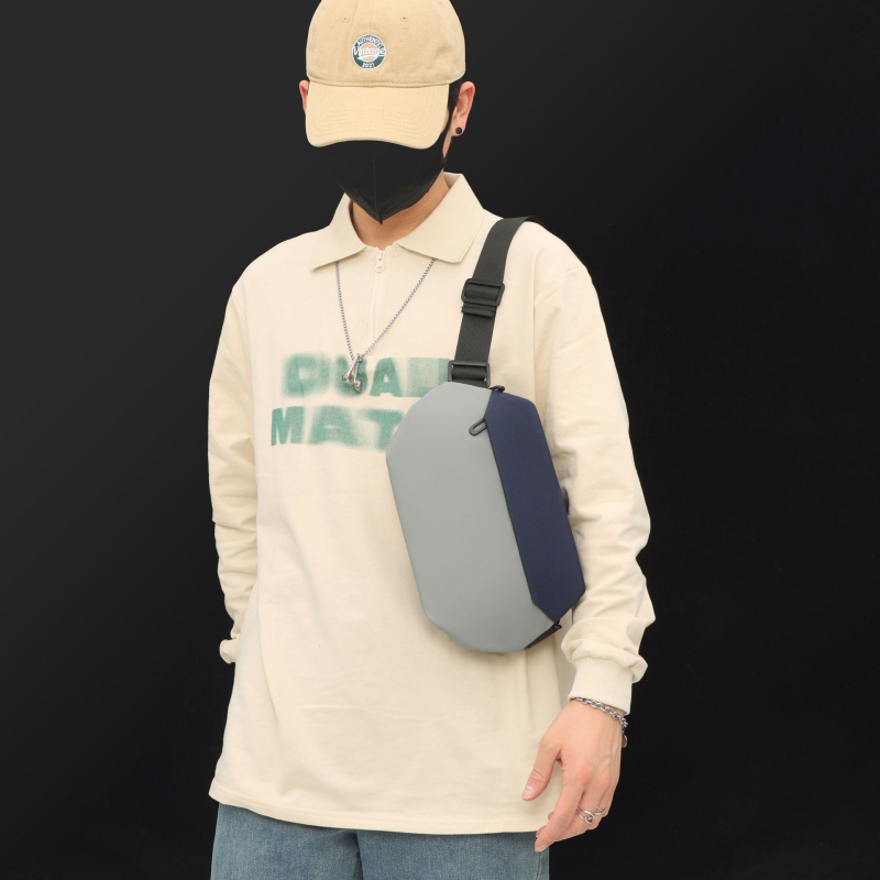 Muška torbica za prsa – gradska jednostavnost, vodootporan PU materijal, prozračna unutarnja podstava od poliestera, za muškarce