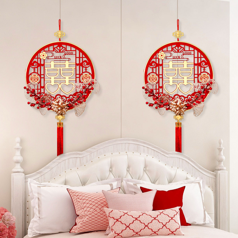 Metalni viseći ukrasi za vrata za svadbenu dekoraciju, stil crtani i automobilski dodaci (Materijal: Metal; Stil: Crtani, Automobilski dodaci; Sezona: Zima 2024; Tehnologija obrade: Drugo)