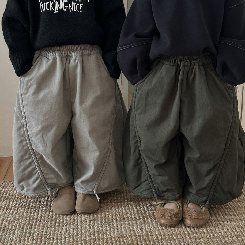 Gyerekek téli pamutnadrág, lazán szabott, magas derekú elasztikus derékpánttal, 3–8 éveseknek