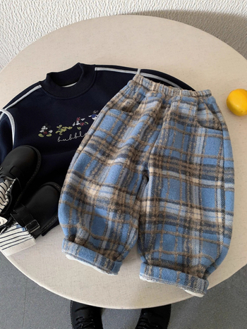 Korejski casual dječje hlače s fleece podstavom, vuneni materijal, 100% poliester, mrežasti uzorak