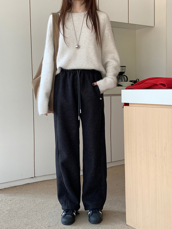 Ženske trenirke s flis podstavom, zimska kolekcija 2025, korejski stil casual, visok pojas, ravni kroj