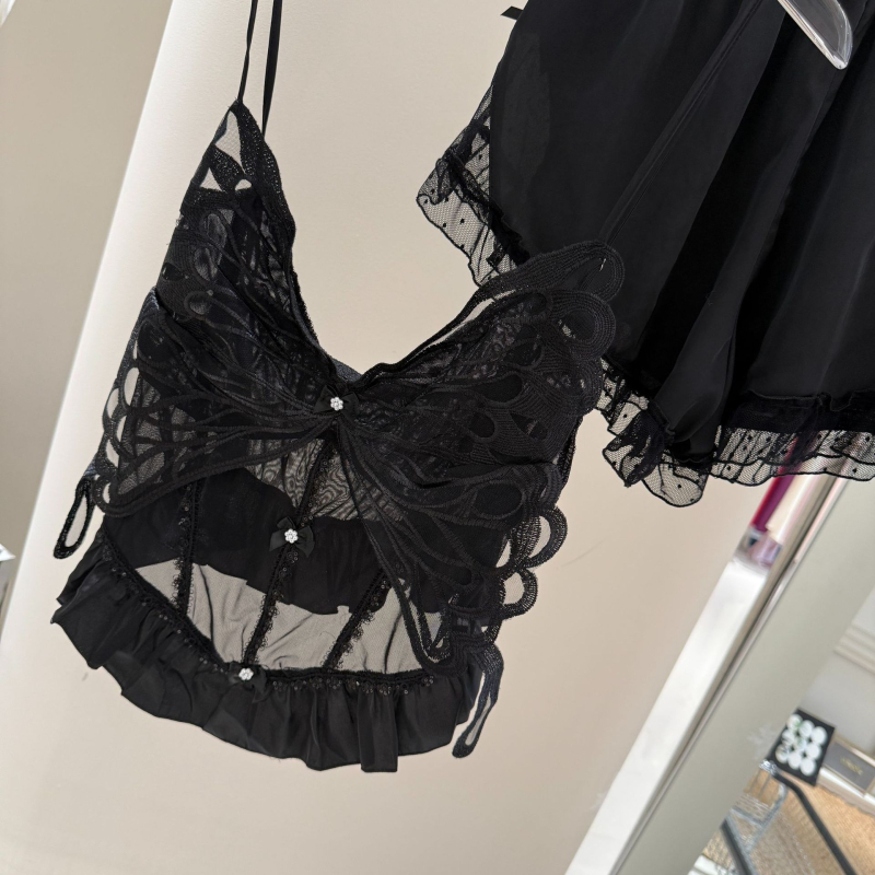 Pizama set s Ice Silk, 95–100% poliester, V izrez, bez rukava, kratke hlače