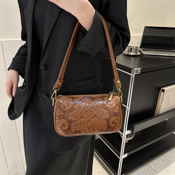 PU ženska torbica za pazuh crossbody, trodimenzionalni reljefni dizajn, etnički stil, horizontalni kvadratni oblik, zatvaranje munje, poliester podstava, unutarnji džep sa zipom i ID džep, dvostruki remeni