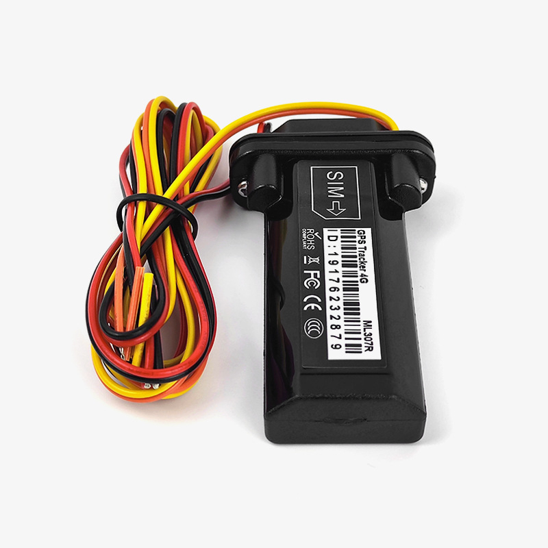 GT02A kabelski GPS tracker za vozila — IP67 vodootporan, Beidou satelitski lokator, točnost 1–10 m, 3 h baterija, alarmi: vibracije, prekid napajanja, SOS, mobilni alarm, geofence, prekoračenje brzine.