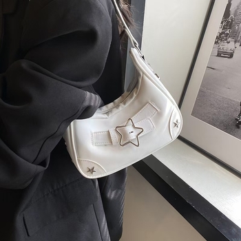 PU torba za preko ramena, knedla oblikov, zatvaranje zipom, unutarnji džepovi: zip džep, džep za telefon, džep za ID