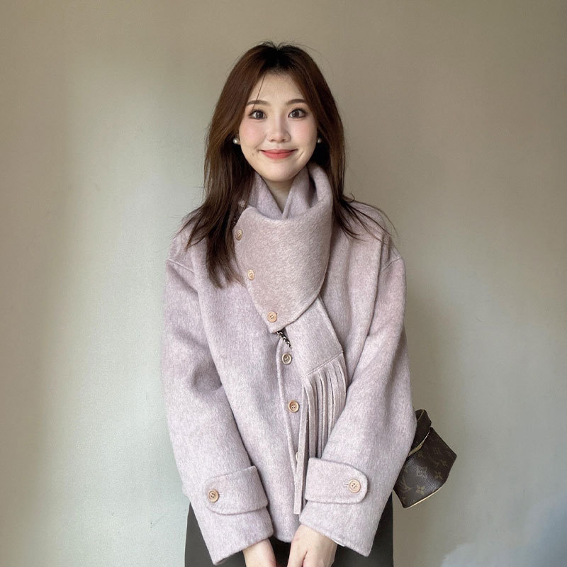 Женско вълнено палто с яка-шал, свободен силует, солиден модел, средна дебелина, дълги ръкави, дължина 50–65 см