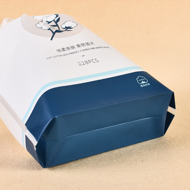 Jetcolor plastmassist nööriga kott meigikomplektide jaoks, näopuhastuslappide pakk, materjalide suhe 1:1