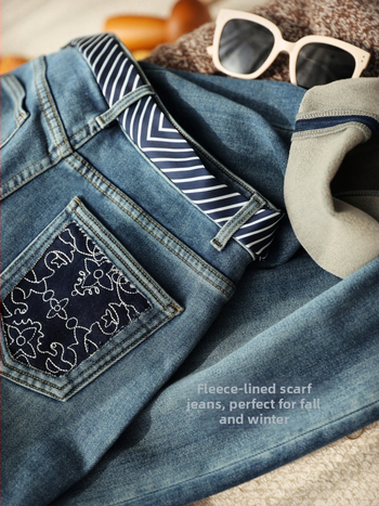 Moteriški plačių kelnių džinsai su veliūro vidumi, aukštas liemuo, tankus audinys, medvilnės/polietilenerio mišinys, mikroelastika, japoniškai-korejiškas laisvalaikio stilius, žiema 2025