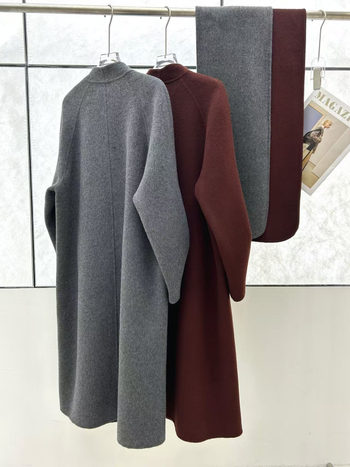 Ženski dugi vuneni kaput s kašmirskom smjesom (50–70% vuna), slobodan kroj, šalni ovratnik, jedno dugme, jesen 2025, japansko-korejski casual stil