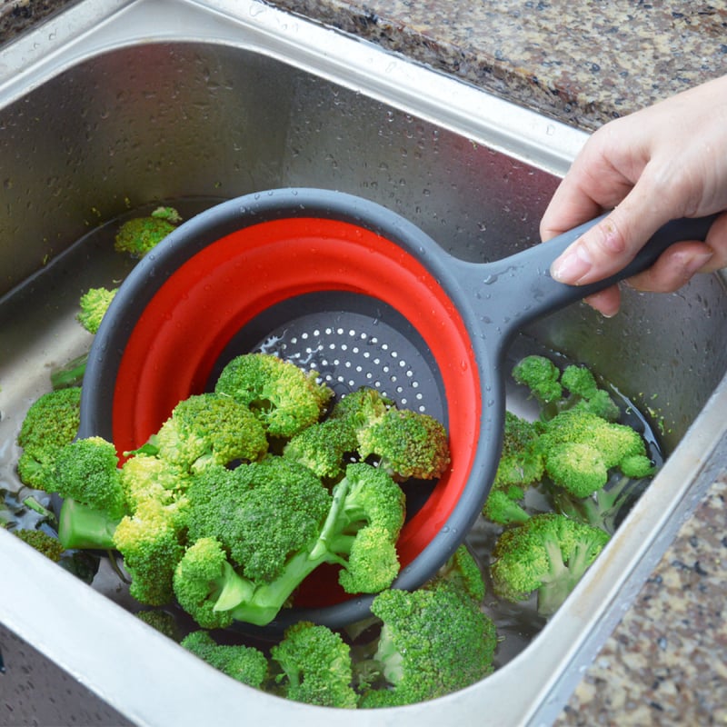 Αναδιπλόμενος κάδος στράγγισης με μακριά λαβή για φρούτα και λαχανικά, πλαστικός, κυκλικός σχεδιασμός, λειτουργία φιλτραρίσματος νερού