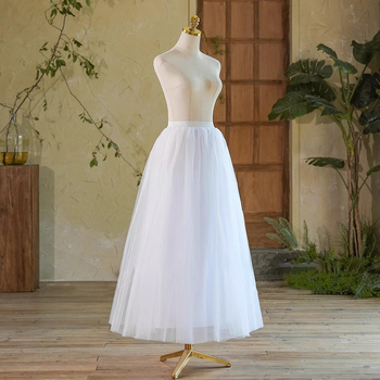 Ilga oficiali vakarinė suknelė su tinklo tiulu ir be kaulų konstrukcija (Pavasaris 2024)