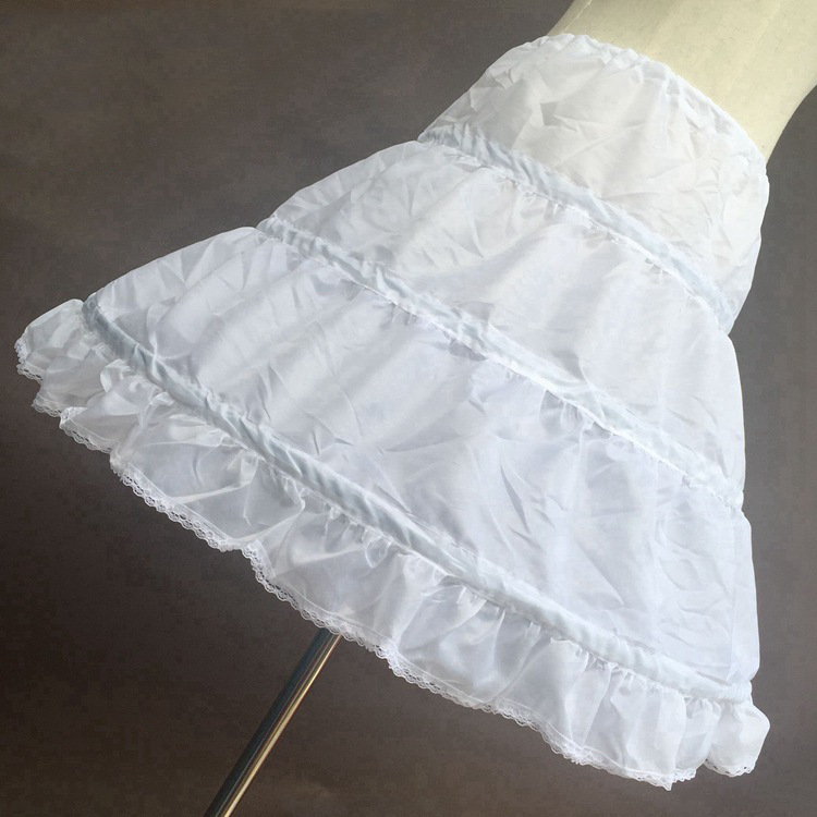 Detské formálne šaty s vnútorným výstužným spodkom a kovovým krúžkom, jednovrstvové vlákno