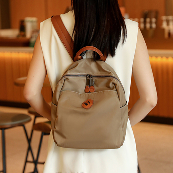 AIYOUYOU női könnyű hátizsák Oxford anyagból, cipzáras zárás, belső zipzseb és telefontartó zseb, nylon bélés, városi stílus, 2025 tavasz