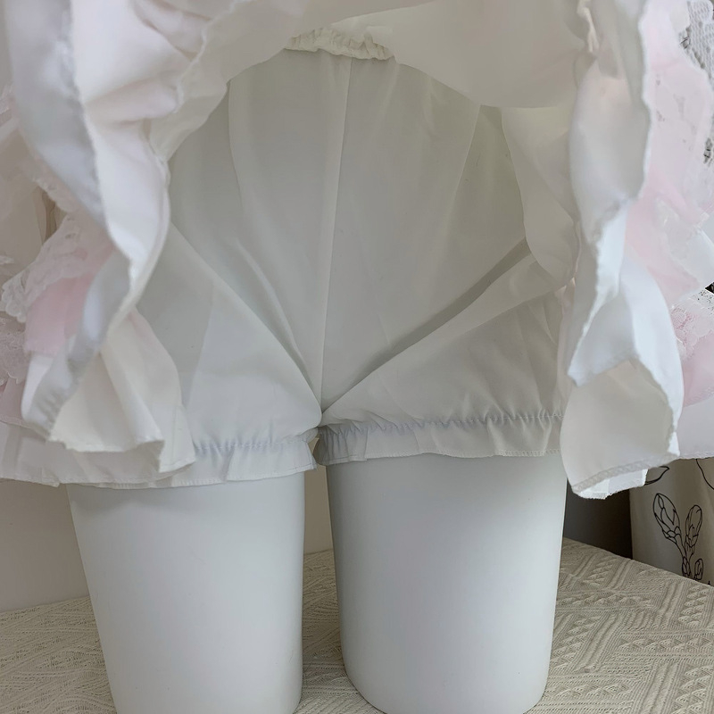 Pola cake s 3D uzorkom i šivanjem shirring, tkanina poliester-viskoza, princes stil, mini dužina, proljeće 2025