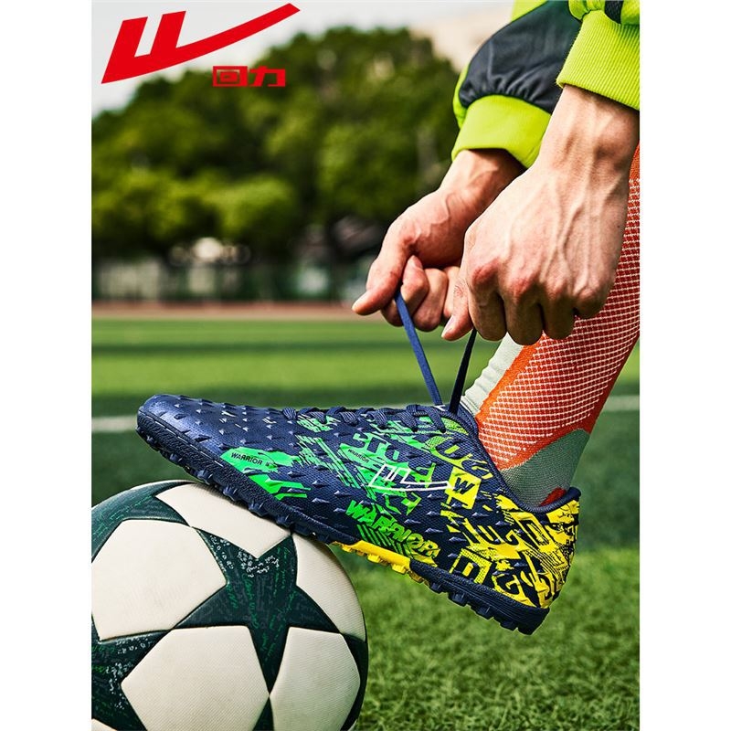 Muške nogometne tenisice Warrior Hui Li – gornji dio od sintetičke kože, unutarnja mreža, gumena potplat, vezanje na šnuru, niski potpetica