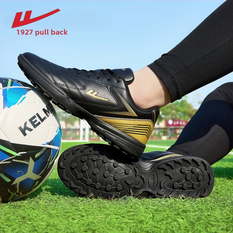 Vyrų futbolo bateliai Warrior Hui Li – viršus iš sintetinės odos, vidinė tinklinė medžiaga, gumos padas, raišteliai, žemas kulnas