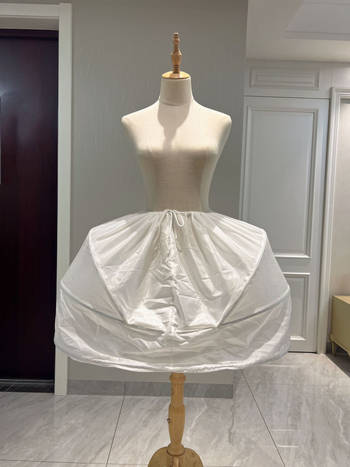 Rokoko udvari pettykő, három acél gyűrű, kettős rétegű fonal, Chuan Mu Qi, felnőttek