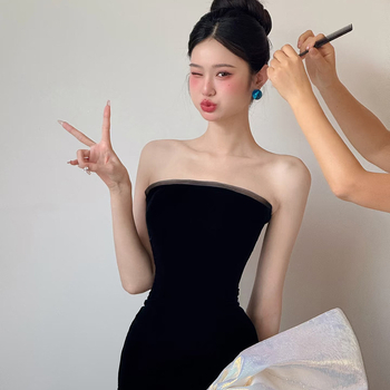 Večernja haljina za svadbu s U-dekolteom i dvostrukim reverom, bez rukava, poliester mješavina 50–70%, silueta princeze