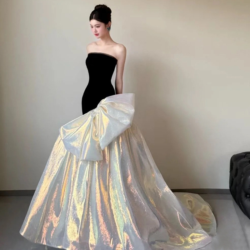 Večernja haljina za svadbu s U-dekolteom i dvostrukim reverom, bez rukava, poliester mješavina 50–70%, silueta princeze