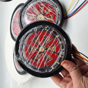 Lumină LED pentru remorcă – 24V, etanșă, semnal de frână și semnal de viraj