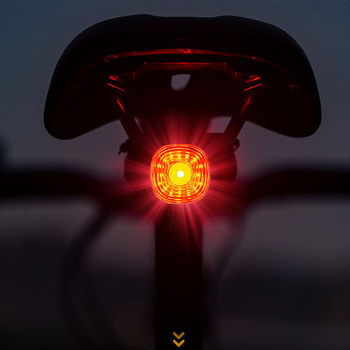 Lumină de bicicletă cu montură pe șa – SOUL TRAVEL, lampă inteligentă de frână, avertizare pentru mersul noaptea, compatibilă cu biciclete de drum și MTB.