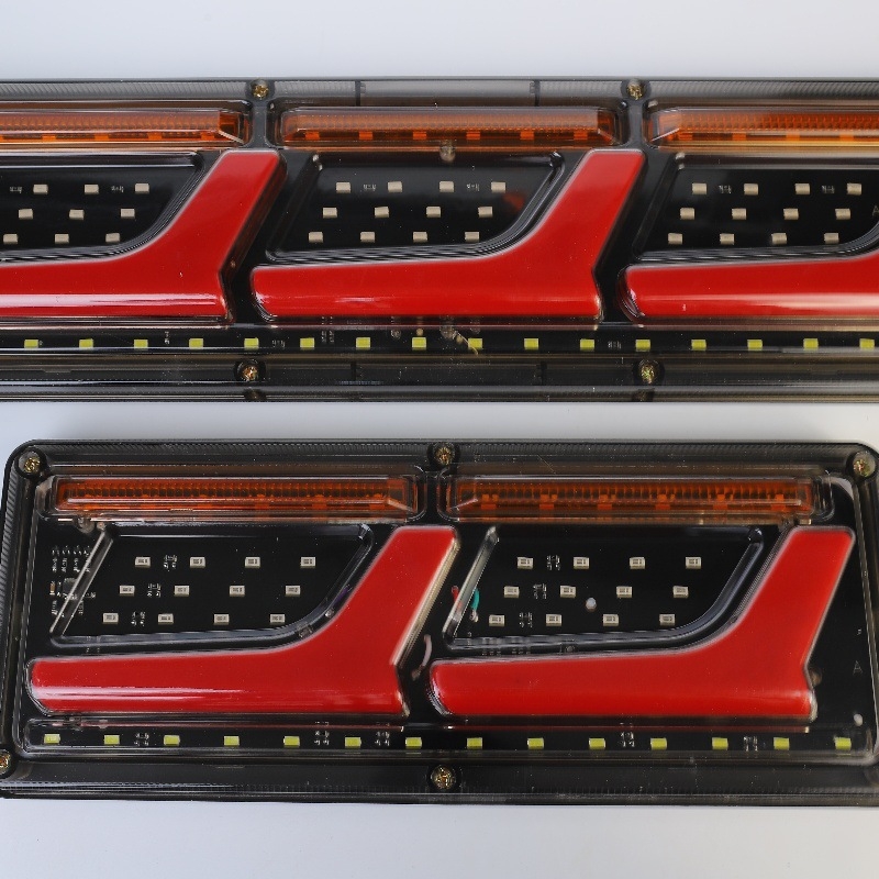 Automobilska stražnja svjetla s LED svjetlom za kočenje i skretanje u obliku slova 7, visok signal, mogućnost prilagođene obrade