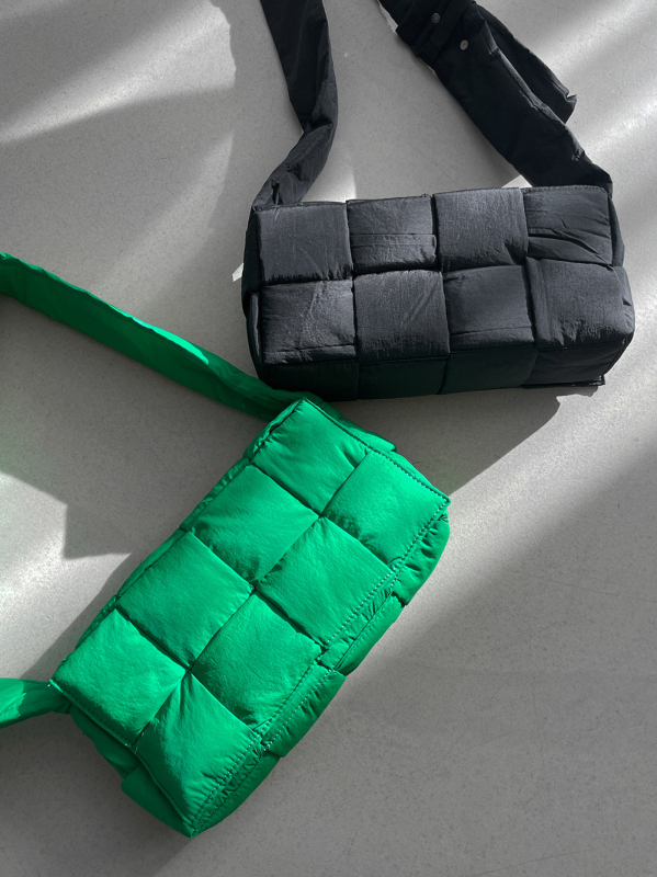 Férfi crossbody táska – ultra könnyű nylon, utcai stílus, őszi 2022, szabadidős utazás