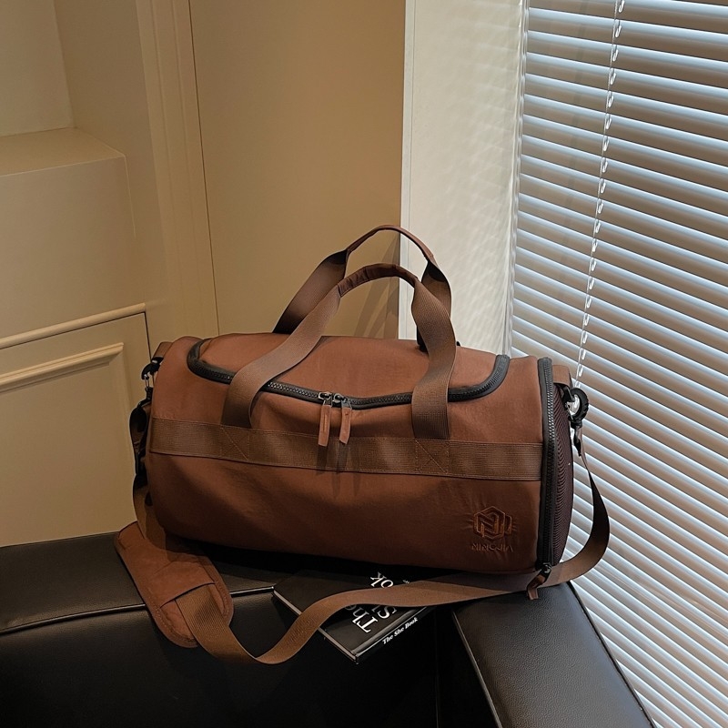 Unisex utazótáska száraz-nedves elválasztással, hengeres alakú, 20-35L, Oxford anyag