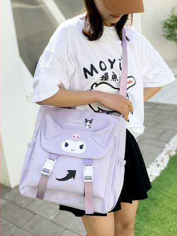 Štýlová cezramenná kabelka – svieži a jemný štýl; materiál: Oxford tkanina; obálkového dizajnu; zapínanie na zips; vnútorné vrecká pre telefón a preukaz