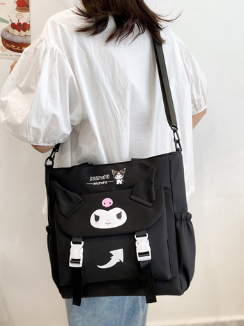 Štýlová cezramenná kabelka – svieži a jemný štýl; materiál: Oxford tkanina; obálkového dizajnu; zapínanie na zips; vnútorné vrecká pre telefón a preukaz