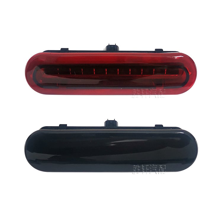 Visoko postavljena treća LED svjetiljka za Suzuki Jimny JB64/JB74 – ABS kućište, LED izvor, 12V, 5W, vijek trajanja 20.000 sati