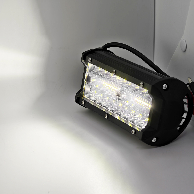 LED reflektor s tri reda za terenska vozila, 120W, 9-36V, 12000 lm, 6500K